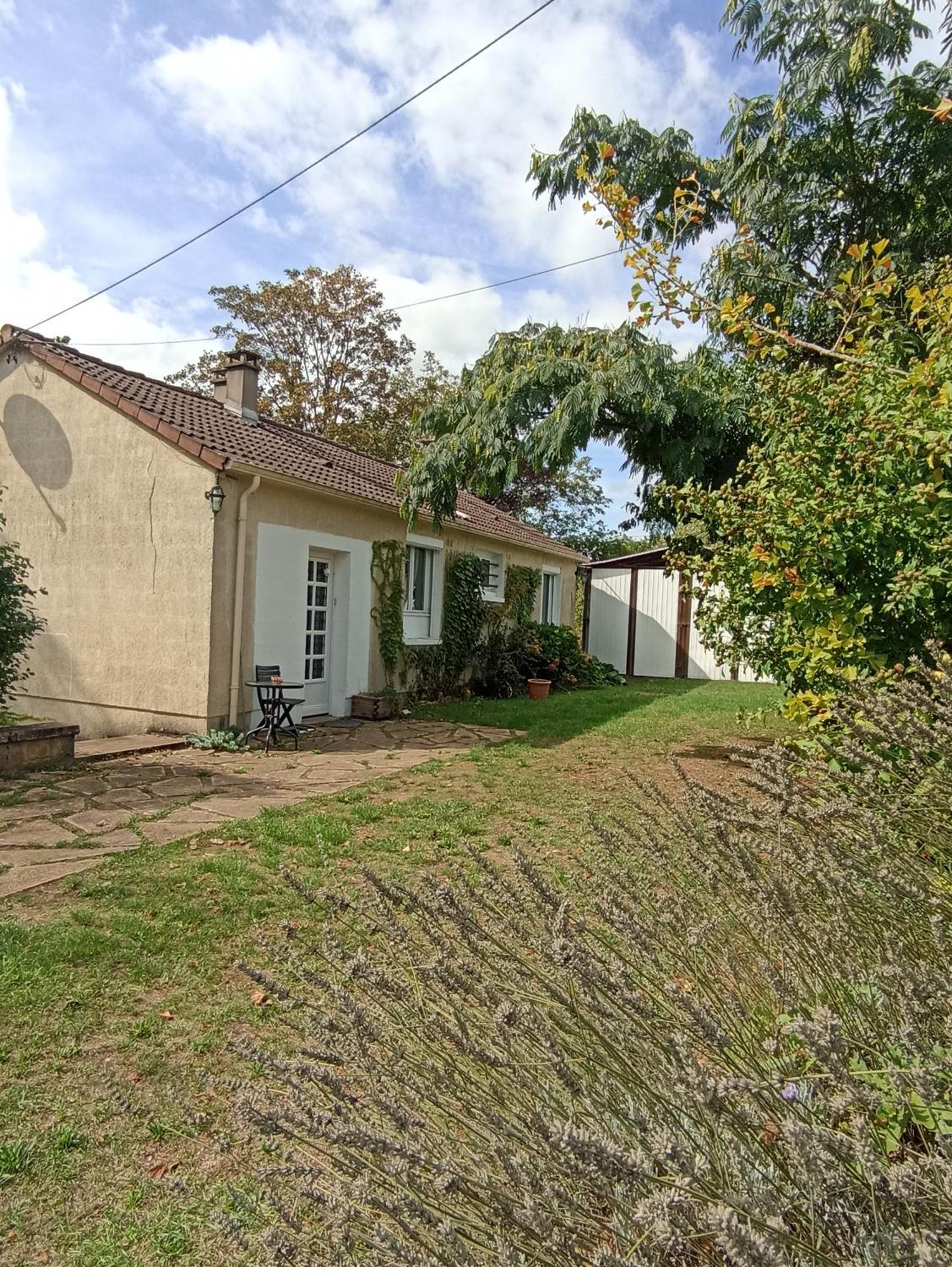 Maison De Village En Bord De Riviere Narcy Buitenkant foto
